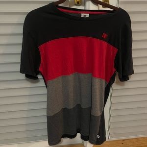 DC black, red, gray stripped short sleeve shirt M Men’s
